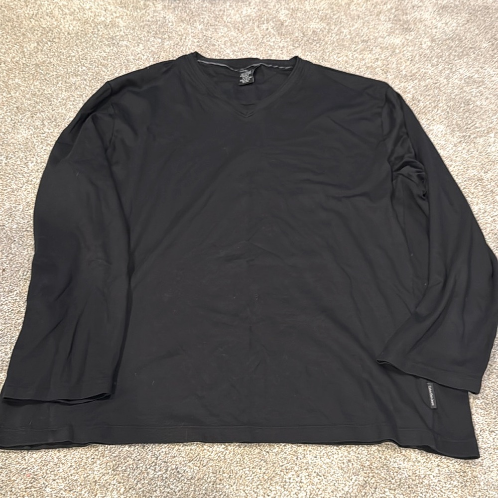 Men’s long sleeve shirt